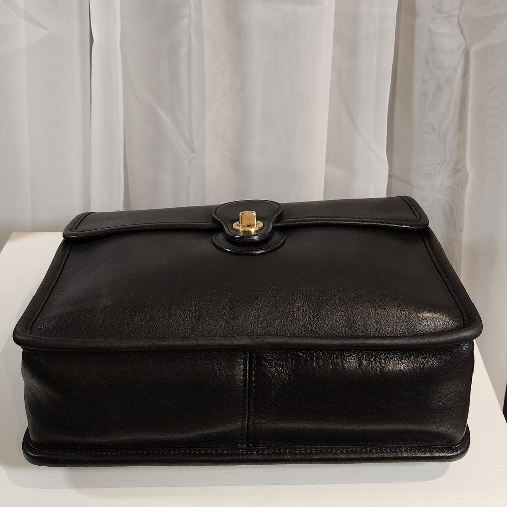 SOLD Vintage Coach Black/Brass Willis #9927 - Picture 8 of 17